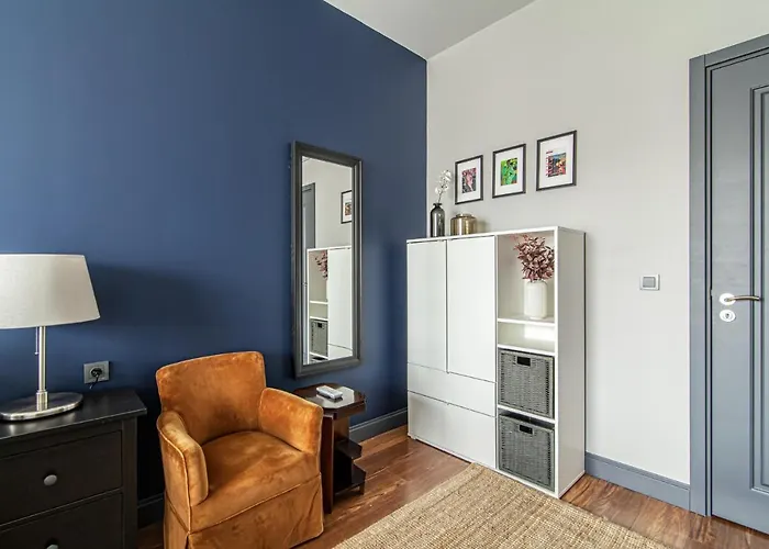 公寓 Modern In Beyoglu With Balcony