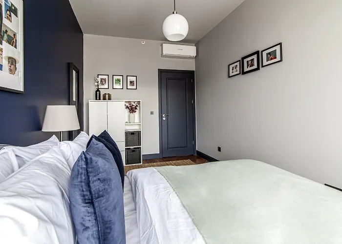 Modern In Beyoglu With Balcony * 伊斯坦布尔