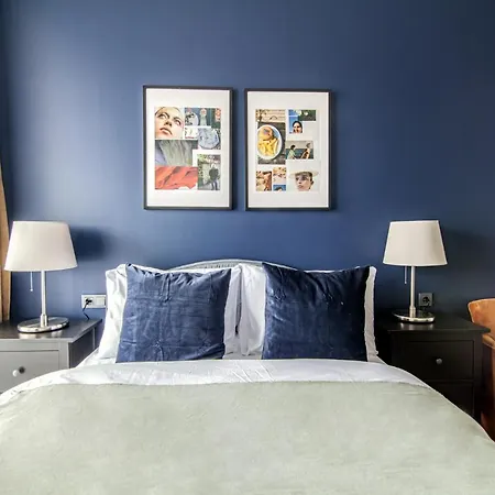 Daire Modern In Beyoglu With Balcony *