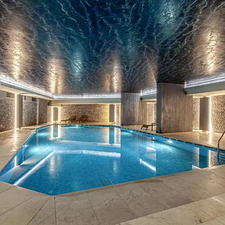 Modern In Beyoglu With Balcony * İstanbul